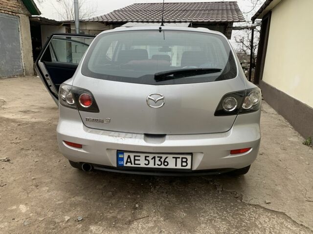 Серый Мазда 3, объемом двигателя 2 л и пробегом 240 тыс. км за 4300 $, фото 2 на Automoto.ua
