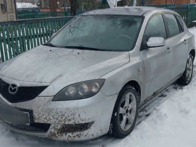 Серый Мазда 3, объемом двигателя 1.6 л и пробегом 237 тыс. км за 1100 $, фото 2 на Automoto.ua