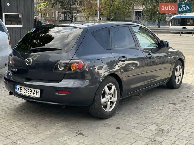 Сірий Мазда 3, об'ємом двигуна 1.6 л та пробігом 258 тис. км за 4600 $, фото 8 на Automoto.ua