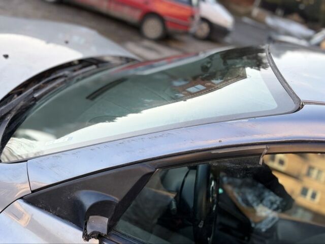 Сірий Мазда 3, об'ємом двигуна 1.6 л та пробігом 245 тис. км за 2300 $, фото 5 на Automoto.ua