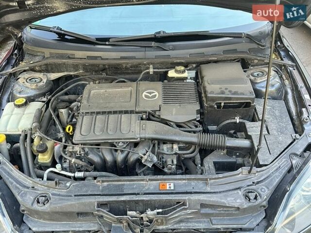 Серый Мазда 3, объемом двигателя 1.6 л и пробегом 295 тыс. км за 4900 $, фото 21 на Automoto.ua