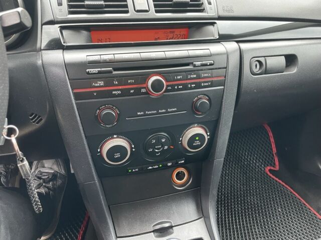 Серый Мазда 3, объемом двигателя 1.6 л и пробегом 349 тыс. км за 4550 $, фото 13 на Automoto.ua