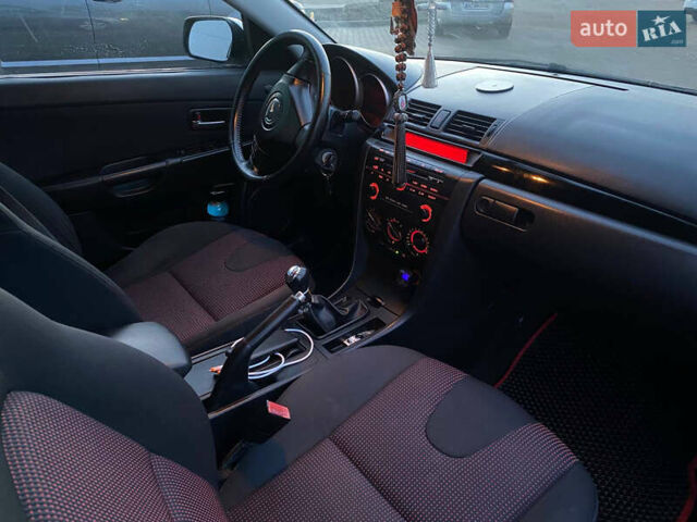 Сірий Мазда 3, об'ємом двигуна 1.6 л та пробігом 270 тис. км за 4800 $, фото 2 на Automoto.ua