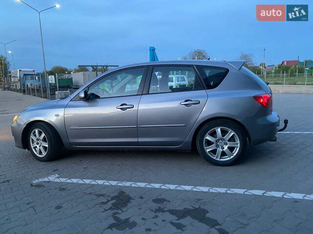 Сірий Мазда 3, об'ємом двигуна 1.6 л та пробігом 270 тис. км за 4800 $, фото 10 на Automoto.ua