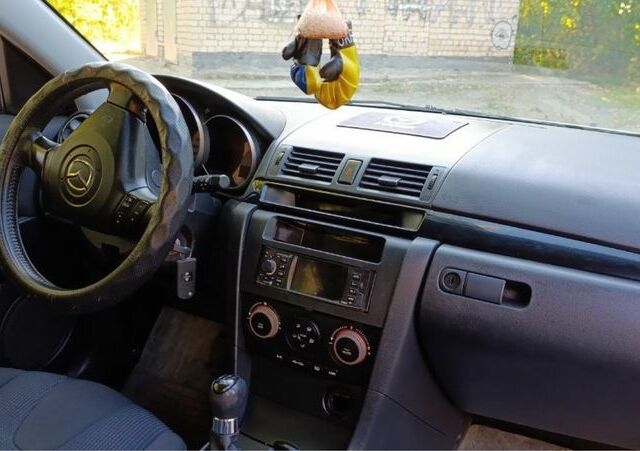 Мазда 3 2005 в Кропивницком (Кировограде) на Automoto.ua Серый Мазда 3, объемом двигателя 1.6 л и пробегом 230 тыс. км за 3600 $, фото 5 на Automoto.ua