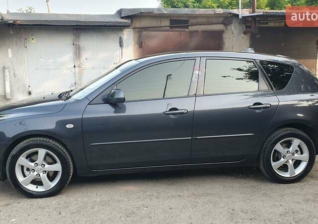 Сірий Мазда 3, об'ємом двигуна 1.6 л та пробігом 210 тис. км за 5300 $, фото 2 на Automoto.ua
