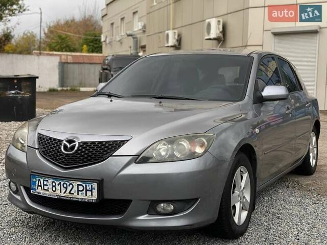 Серый Мазда 3, объемом двигателя 1.6 л и пробегом 200 тыс. км за 4850 $, фото 4 на Automoto.ua