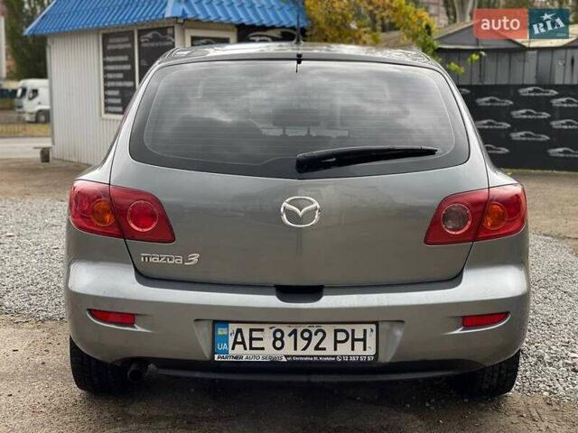 Серый Мазда 3, объемом двигателя 1.6 л и пробегом 200 тыс. км за 4850 $, фото 8 на Automoto.ua