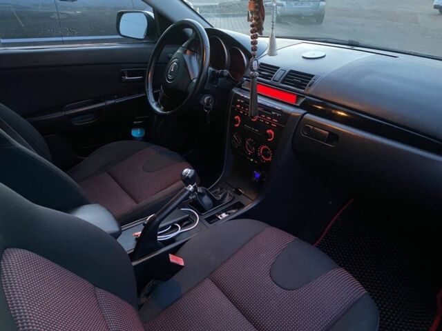 Мазда 3 2005 в Нововолынск на Automoto.ua Серый Мазда 3, объемом двигателя 1.6 л и пробегом 274 тыс. км за 4800 $, фото 1 на Automoto.ua