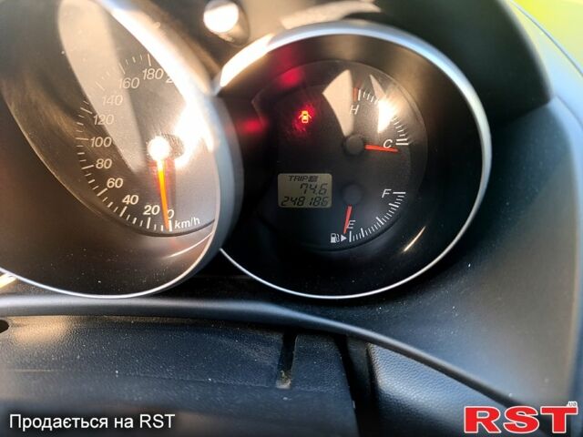 Серый Мазда 3, объемом двигателя 1.6 л и пробегом 248 тыс. км за 5000 $, фото 3 на Automoto.ua