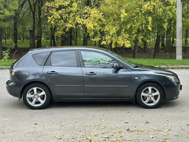 Мазда 3 2005 в Николаеве на Automoto.ua Серый Мазда 3, объемом двигателя 1.6 л и пробегом 250 тыс. км за 5300 $, фото 7 на Automoto.ua