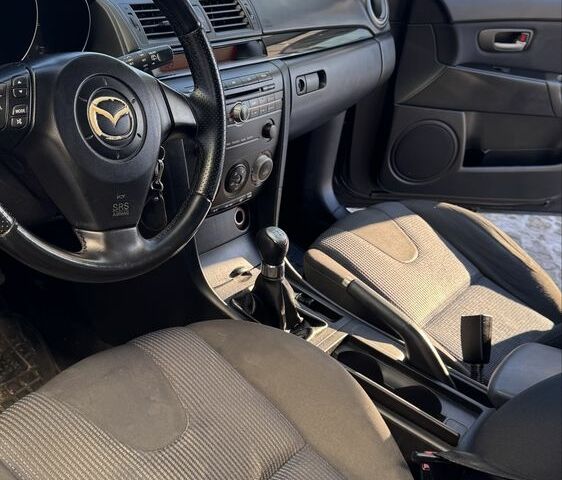 Сірий Мазда 3, об'ємом двигуна 1.6 л та пробігом 211 тис. км за 3499 $, фото 13 на Automoto.ua