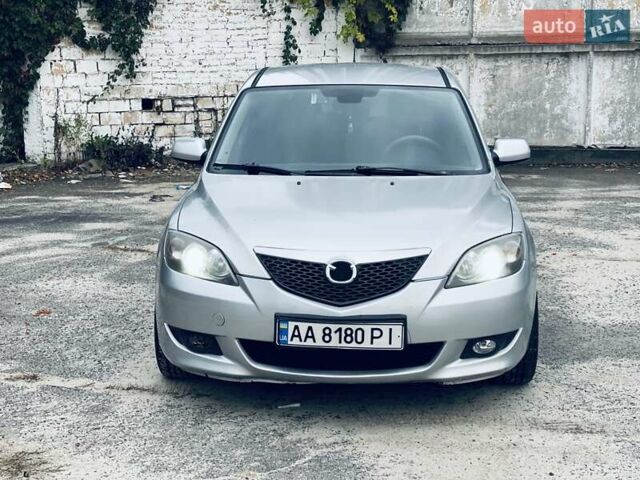 Сірий Мазда 3, об'ємом двигуна 1.6 л та пробігом 199 тис. км за 4600 $, фото 2 на Automoto.ua