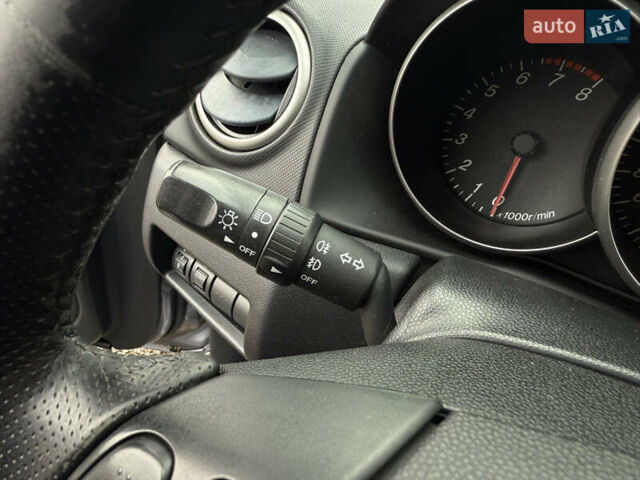 Серый Мазда 3, объемом двигателя 1.6 л и пробегом 207 тыс. км за 4600 $, фото 21 на Automoto.ua