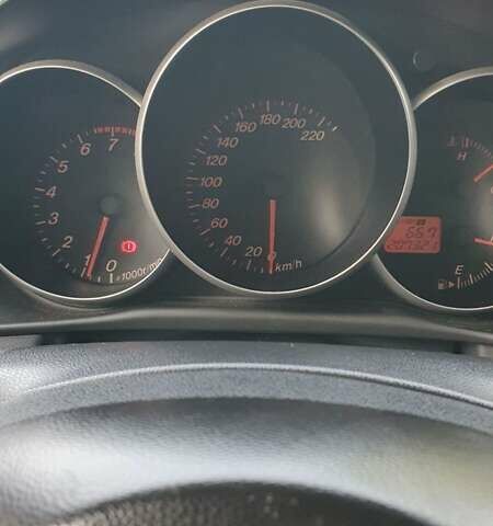Сірий Мазда 3, об'ємом двигуна 1.6 л та пробігом 210 тис. км за 5300 $, фото 10 на Automoto.ua
