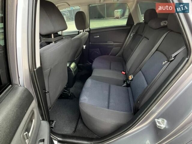 Серый Мазда 3, объемом двигателя 1.6 л и пробегом 127 тыс. км за 6300 $, фото 22 на Automoto.ua