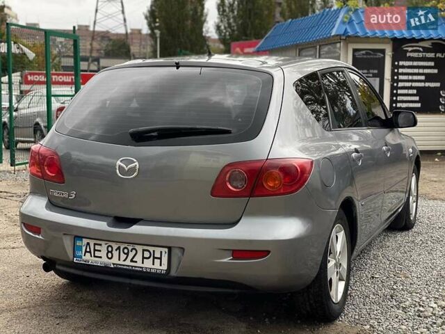 Серый Мазда 3, объемом двигателя 1.6 л и пробегом 200 тыс. км за 4850 $, фото 7 на Automoto.ua