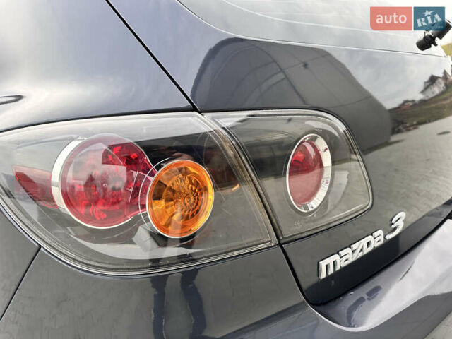 Сірий Мазда 3, об'ємом двигуна 1.6 л та пробігом 300 тис. км за 4500 $, фото 31 на Automoto.ua