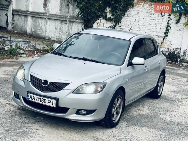 Сірий Мазда 3, об'ємом двигуна 1.6 л та пробігом 199 тис. км за 4600 $, фото 3 на Automoto.ua