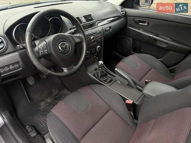 Серый Мазда 3, объемом двигателя 1.6 л и пробегом 207 тыс. км за 4600 $, фото 15 на Automoto.ua