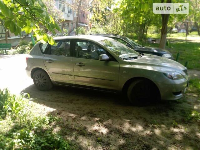 Сірий Мазда 3, об'ємом двигуна 1.4 л та пробігом 220 тис. км за 4500 $, фото 13 на Automoto.ua