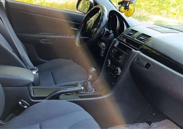 Мазда 3 2005 в Кропивницком (Кировограде) на Automoto.ua Серый Мазда 3, объемом двигателя 1.6 л и пробегом 230 тыс. км за 3600 $, фото 6 на Automoto.ua