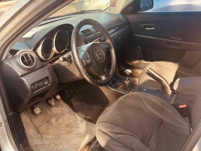 Сірий Мазда 3, об'ємом двигуна 1.6 л та пробігом 250 тис. км за 3500 $, фото 4 на Automoto.ua