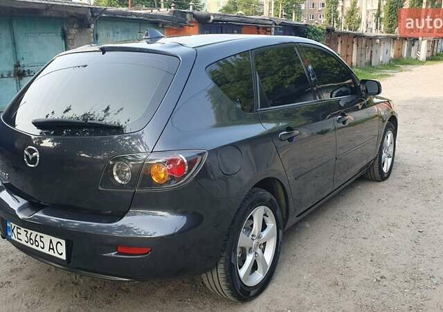 Сірий Мазда 3, об'ємом двигуна 1.6 л та пробігом 210 тис. км за 5300 $, фото 5 на Automoto.ua