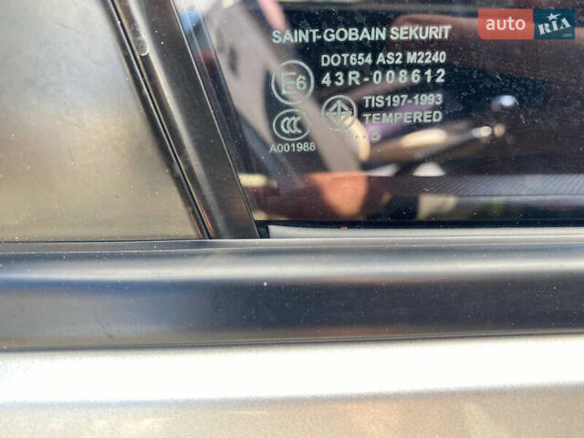 Серый Мазда 3, объемом двигателя 1.6 л и пробегом 273 тыс. км за 4800 $, фото 13 на Automoto.ua