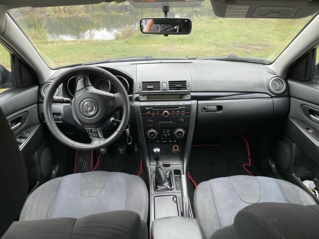 Серый Мазда 3, объемом двигателя 1.6 л и пробегом 324 тыс. км за 4650 $, фото 9 на Automoto.ua