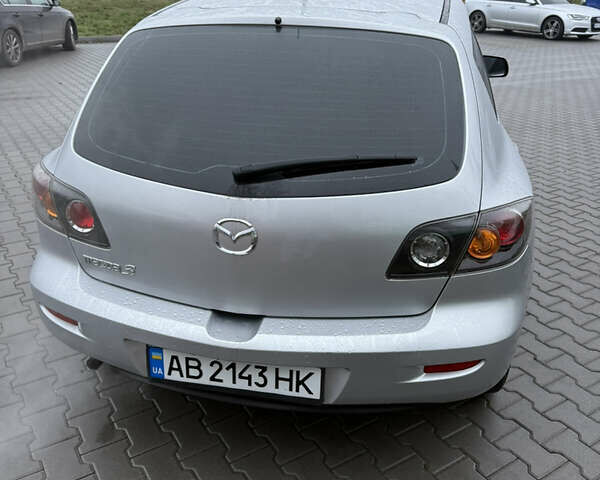 Сірий Мазда 3, об'ємом двигуна 1.6 л та пробігом 176 тис. км за 4800 $, фото 5 на Automoto.ua