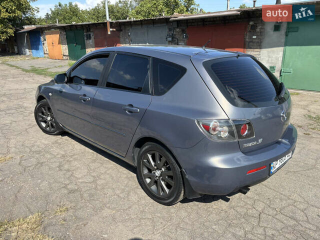 Сірий Мазда 3, об'ємом двигуна 1.6 л та пробігом 233 тис. км за 6000 $, фото 4 на Automoto.ua