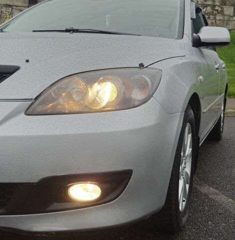 Сірий Мазда 3, об'ємом двигуна 1.6 л та пробігом 303 тис. км за 5500 $, фото 7 на Automoto.ua