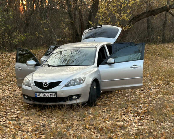 Сірий Мазда 3, об'ємом двигуна 1.6 л та пробігом 283 тис. км за 5500 $, фото 11 на Automoto.ua