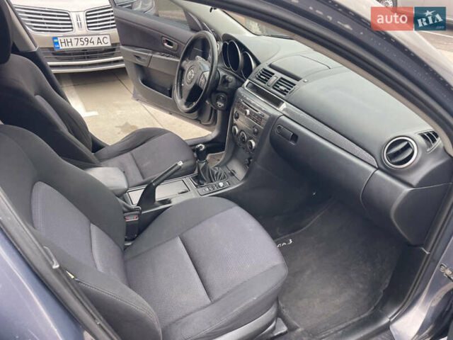 Серый Мазда 3, объемом двигателя 2 л и пробегом 299 тыс. км за 4300 $, фото 18 на Automoto.ua