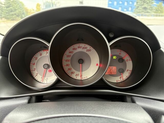 Сірий Мазда 3, об'ємом двигуна 1.6 л та пробігом 190 тис. км за 4999 $, фото 14 на Automoto.ua