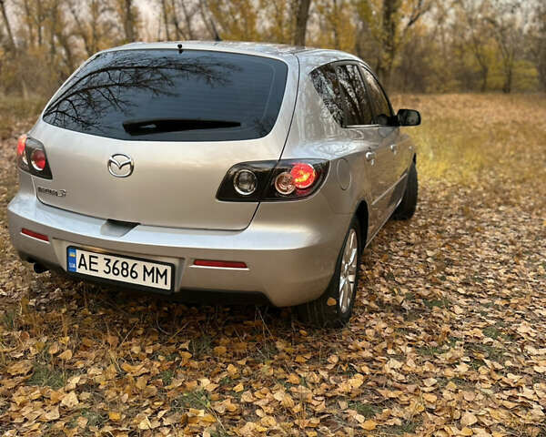 Сірий Мазда 3, об'ємом двигуна 1.6 л та пробігом 283 тис. км за 5500 $, фото 43 на Automoto.ua