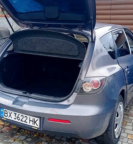 Мазда 3 2006 в Ямполь на Automoto.ua Серый Мазда 3, объемом двигателя 2 л и пробегом 300 тыс. км за 5000 $, фото 7 на Automoto.ua
