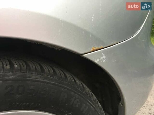 Серый Мазда 3, объемом двигателя 1.6 л и пробегом 212 тыс. км за 3500 $, фото 18 на Automoto.ua