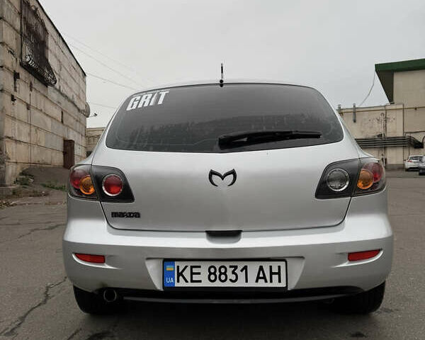 Серый Мазда 3, объемом двигателя 1.59 л и пробегом 235 тыс. км за 4100 $, фото 4 на Automoto.ua