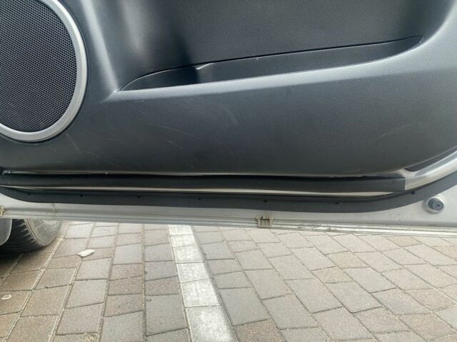 Серый Мазда 3, объемом двигателя 1.6 л и пробегом 196 тыс. км за 4500 $, фото 14 на Automoto.ua