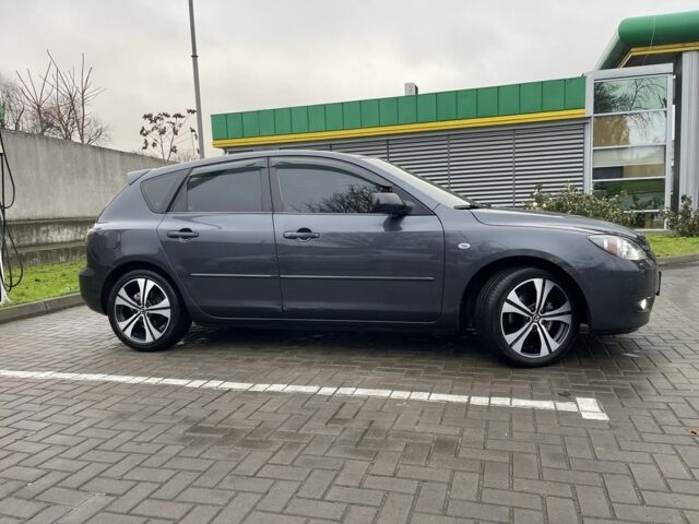 Сірий Мазда 3, об'ємом двигуна 1.6 л та пробігом 220 тис. км за 5000 $, фото 1 на Automoto.ua