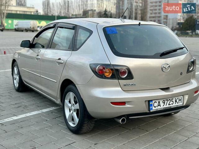 Серый Мазда 3, объемом двигателя 2 л и пробегом 220 тыс. км за 4300 $, фото 3 на Automoto.ua