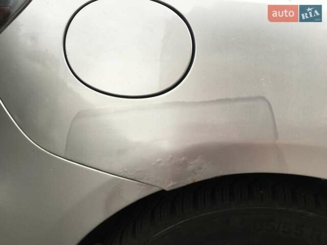 Серый Мазда 3, объемом двигателя 1.6 л и пробегом 212 тыс. км за 3500 $, фото 5 на Automoto.ua