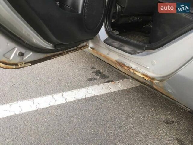 Сірий Мазда 3, об'ємом двигуна 1.6 л та пробігом 251 тис. км за 5300 $, фото 14 на Automoto.ua