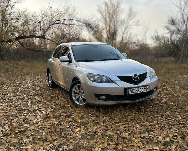 Сірий Мазда 3, об'ємом двигуна 1.6 л та пробігом 283 тис. км за 5500 $, фото 2 на Automoto.ua