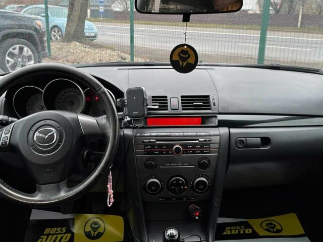 Сірий Мазда 3, об'ємом двигуна 1.6 л та пробігом 156 тис. км за 6200 $, фото 8 на Automoto.ua