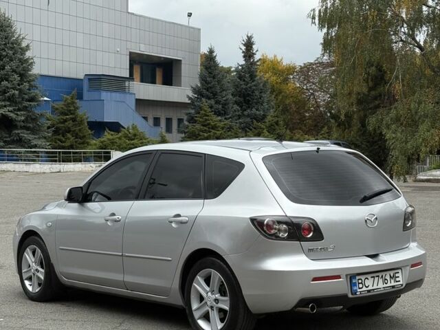 Сірий Мазда 3, об'ємом двигуна 1.6 л та пробігом 190 тис. км за 4999 $, фото 8 на Automoto.ua