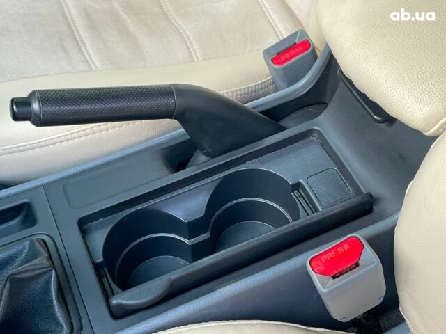 Сірий Мазда 3, об'ємом двигуна 1.4 л та пробігом 305 тис. км за 5340 $, фото 18 на Automoto.ua