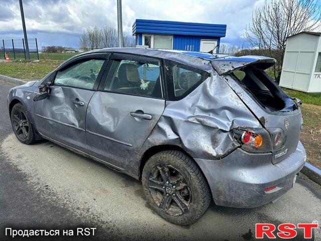 Сірий Мазда 3, об'ємом двигуна 1.6 л та пробігом 200 тис. км за 1600 $, фото 2 на Automoto.ua